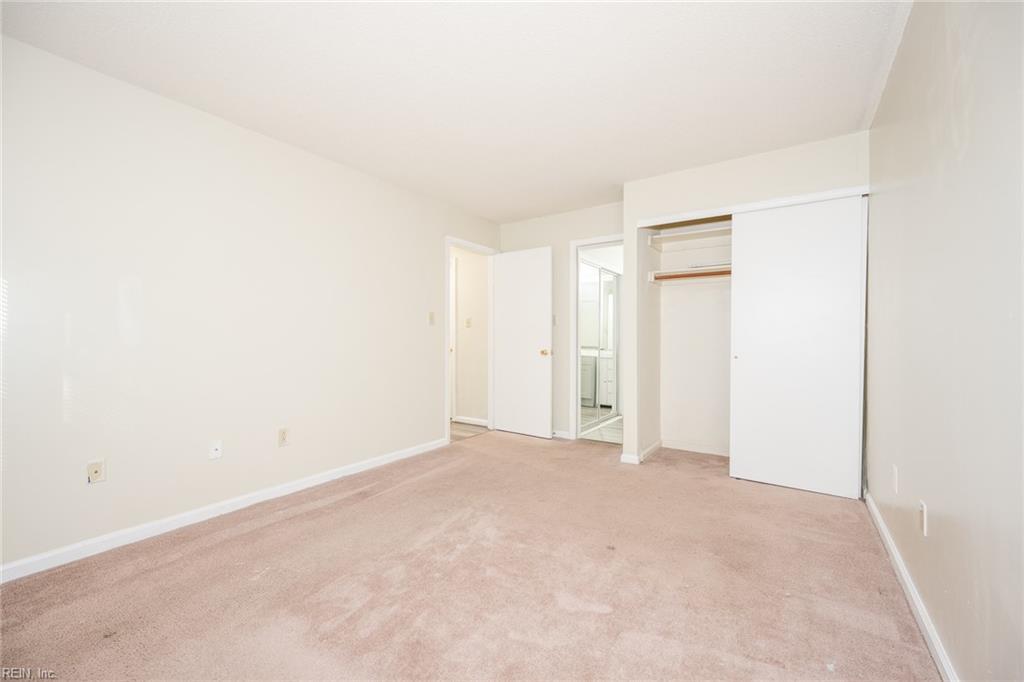 321 Wimbledon Chse Property Photo 19