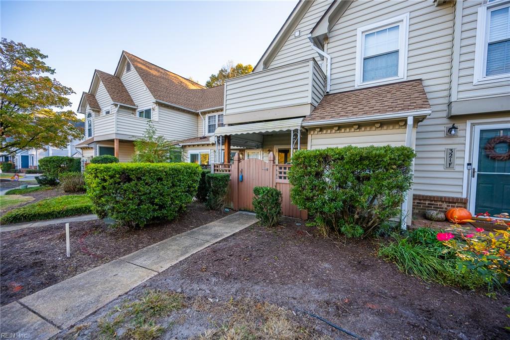 321 Wimbledon Chse Property Photo 28