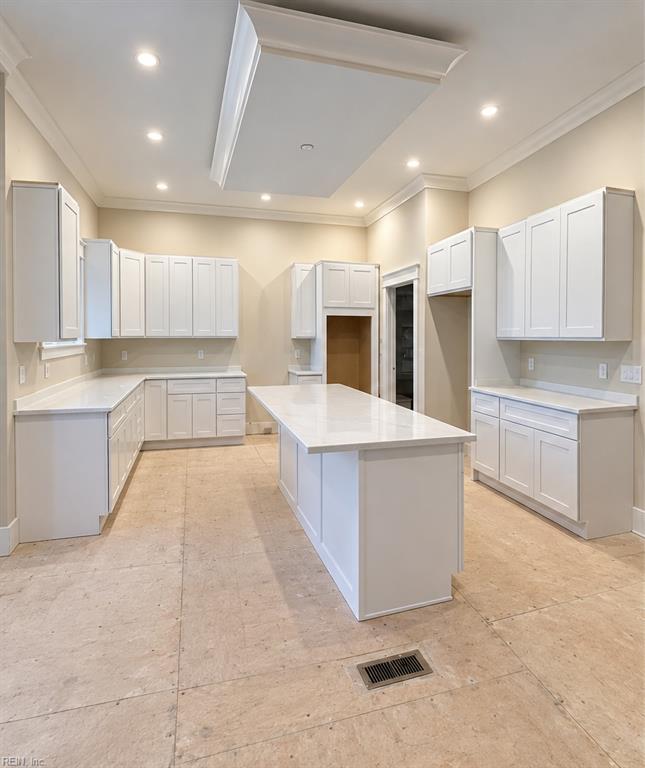 1221 Founders Pointe Trl Property Photo 5