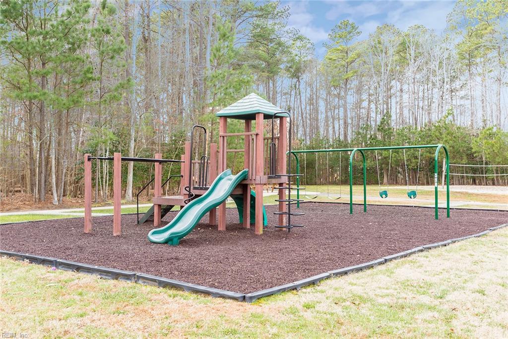 1221 Founders Pointe Trl Property Photo 25