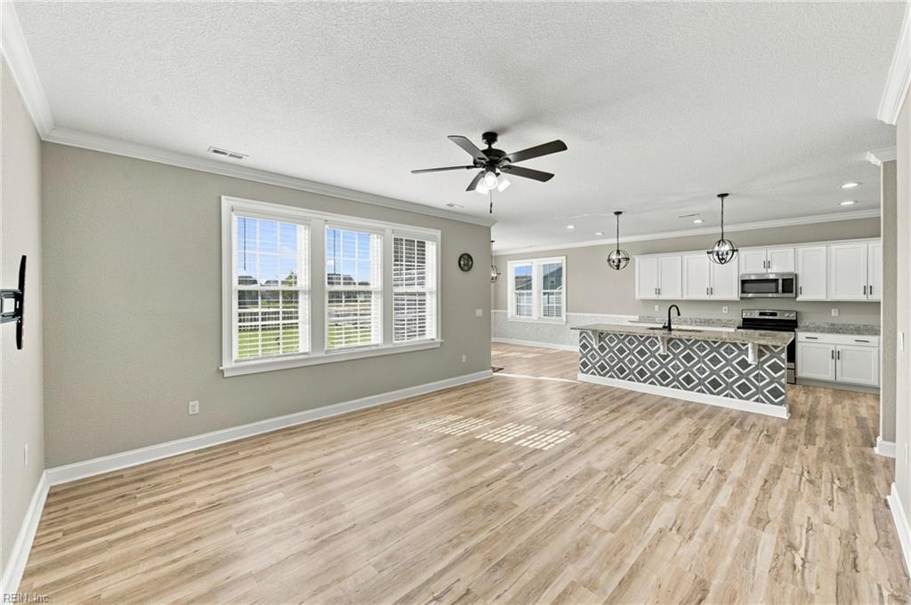 529 Keel Way Property Photo 13