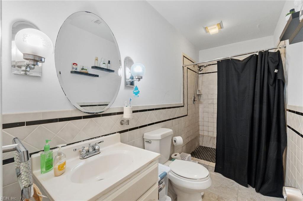 4812 Knollwood Ct Property Photo 38