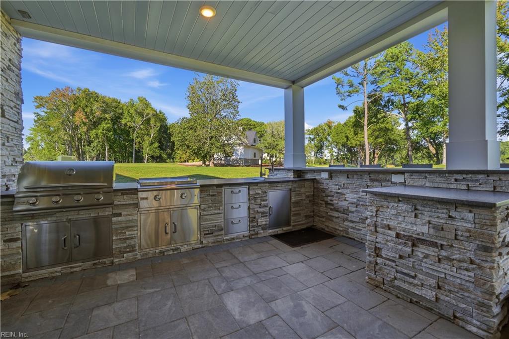 20376 Hayes Ln Property Photo 35
