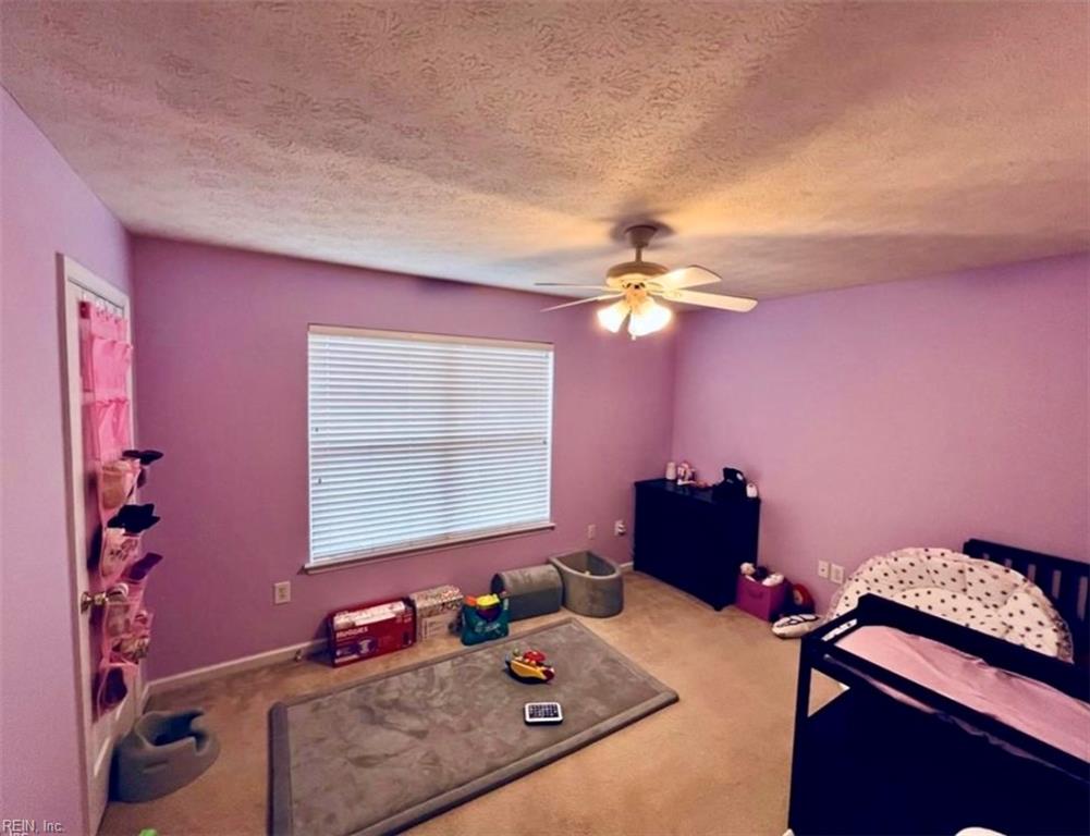 108 Iris St Property Photo 14