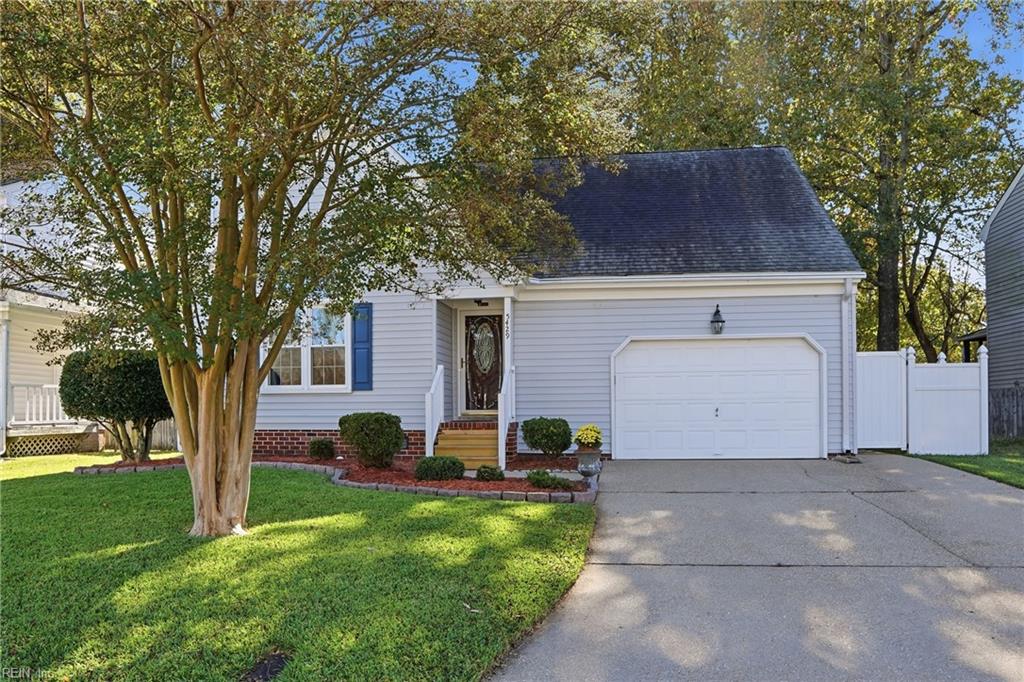 5429 Branchwood WAY Property Photo 1