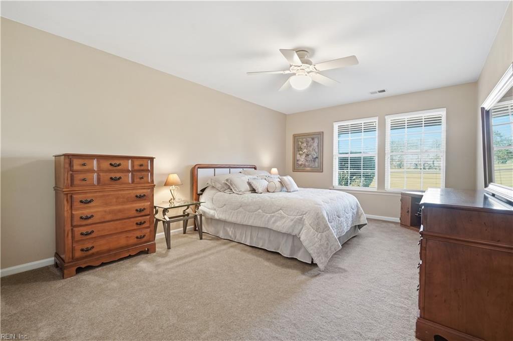 1061 Bay Breeze Dr Property Photo 26