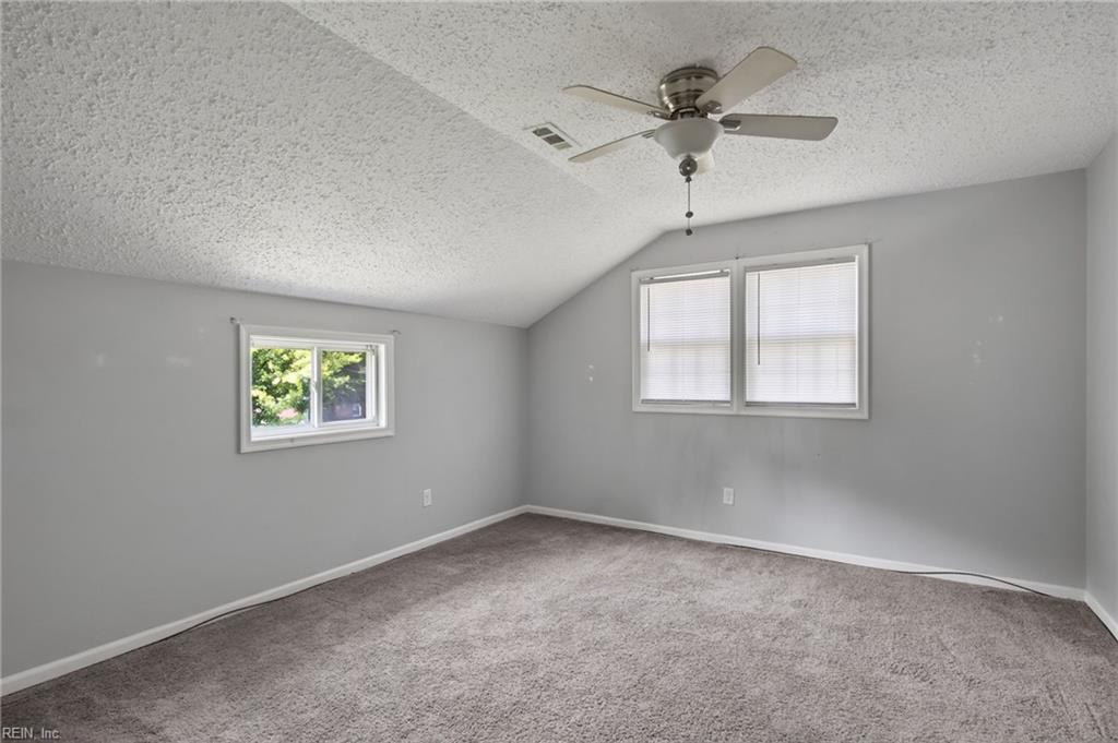 2322 Barraud Ave Property Photo 9
