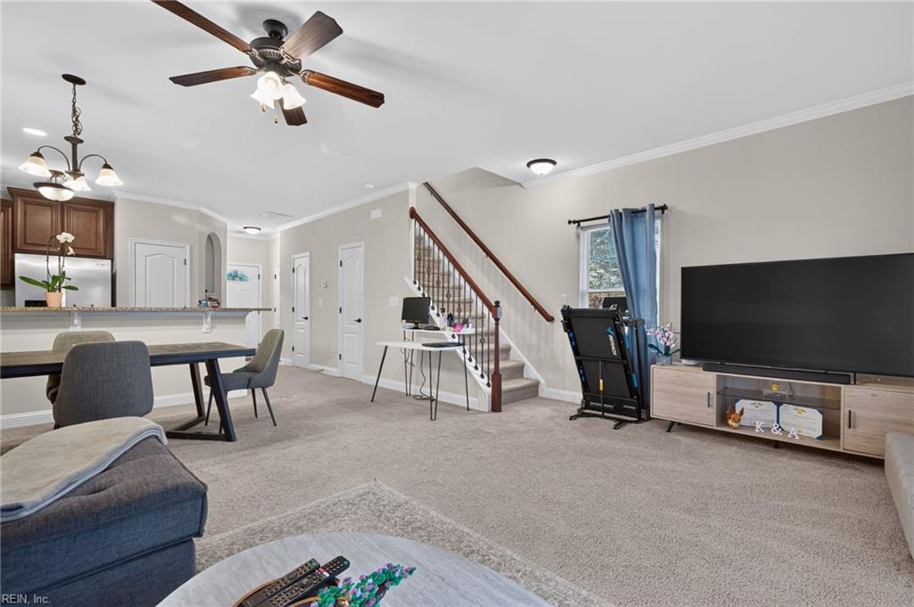 200 Astra Ln Property Photo 12