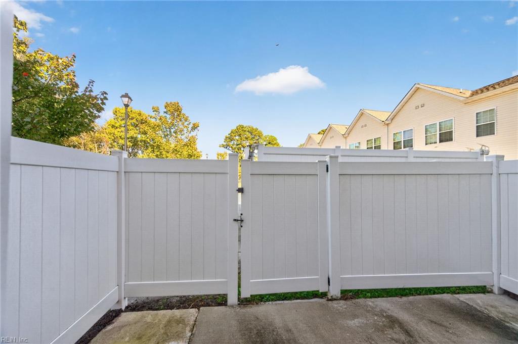 200 Astra Ln Property Photo 23