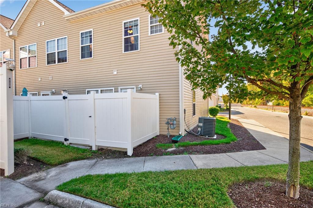 200 Astra Ln Property Photo 25