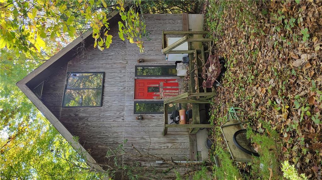 10924 Kings Hwy Property Photo 1