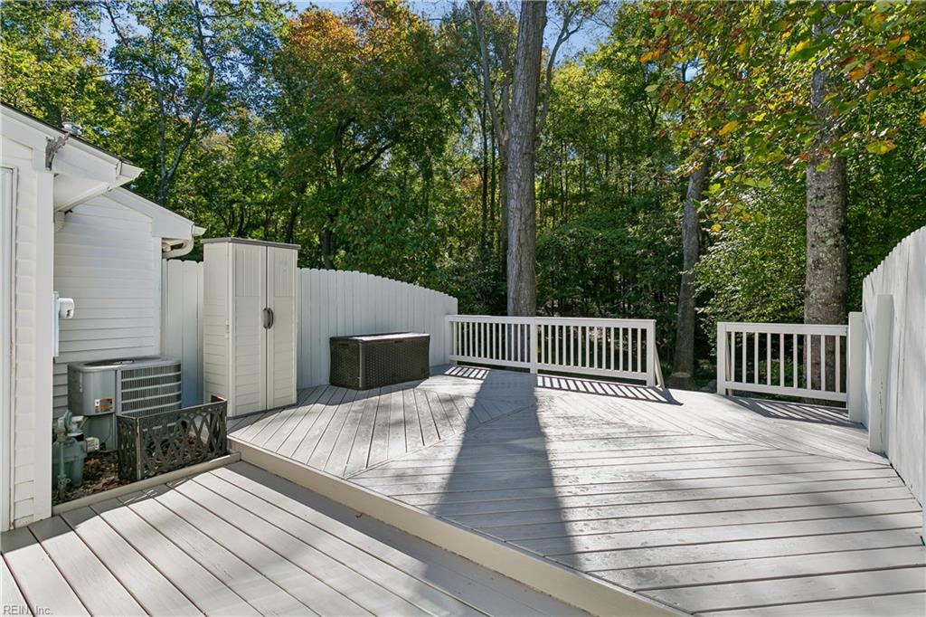 134 Briarwood Pl Property Photo 33