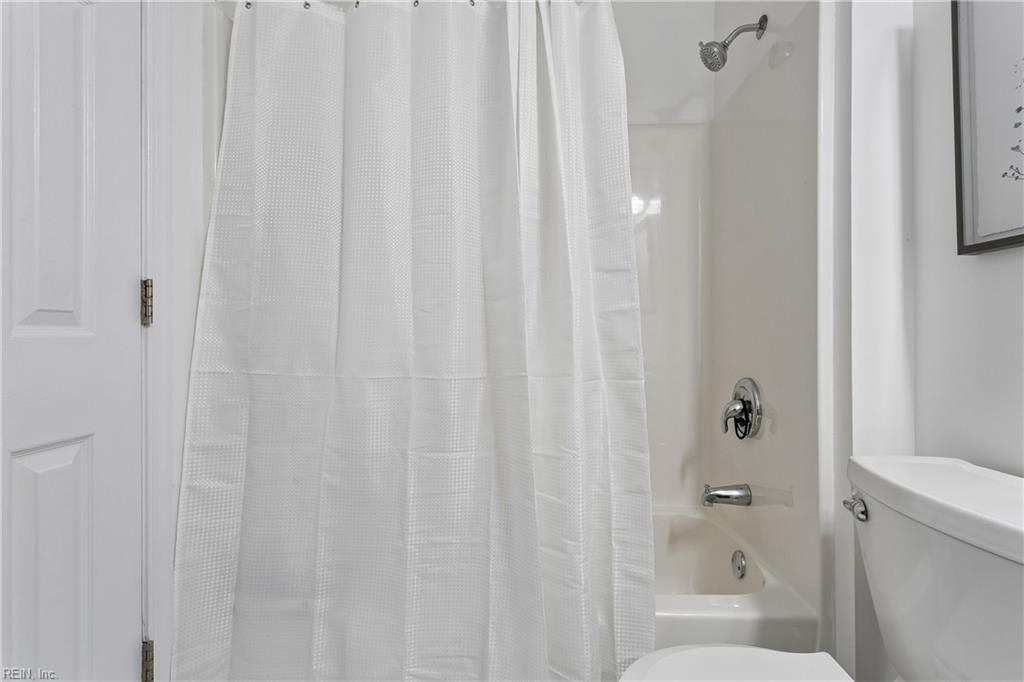 555 Blount Point Rd Property Photo 24