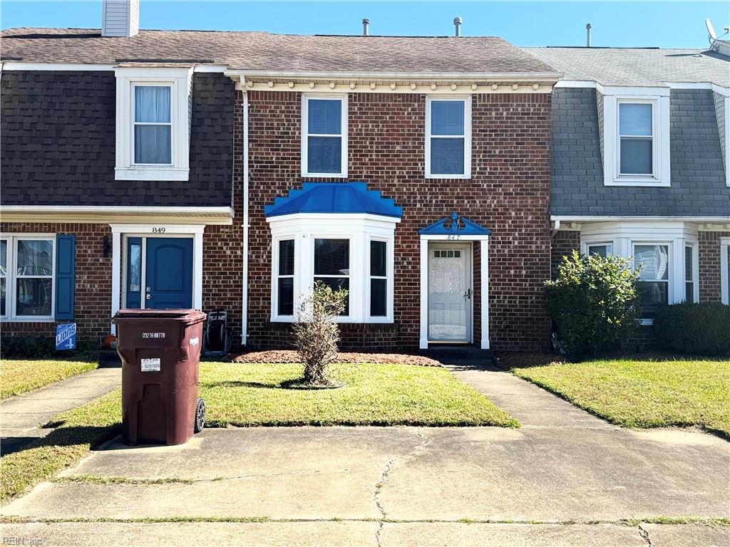 847 Sommerville Cres Property Photo 1