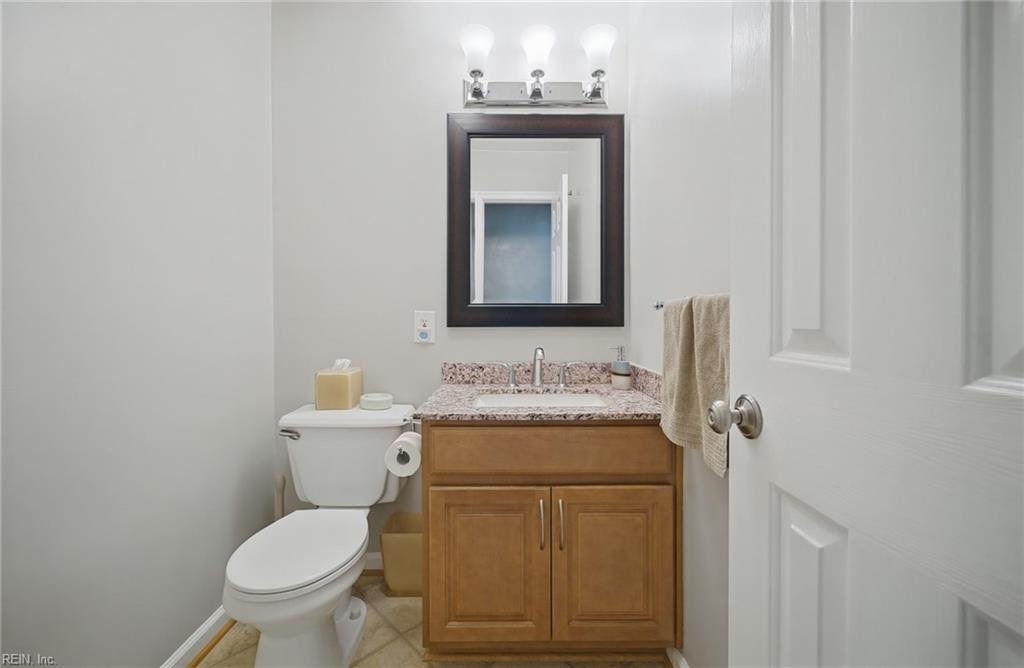 559 Suburban Pw Property Photo 14