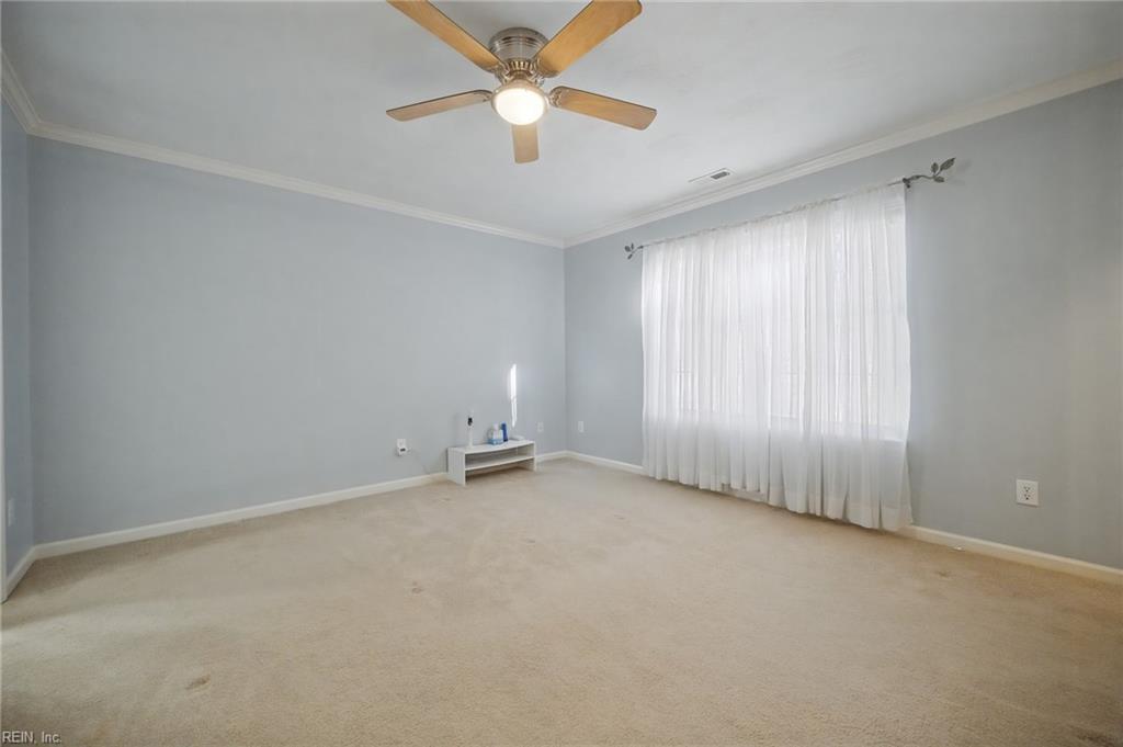 559 Suburban Pw Property Photo 27