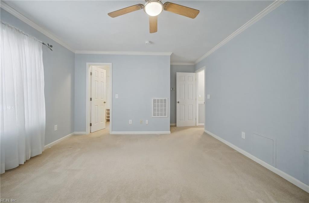 559 Suburban Pw Property Photo 28
