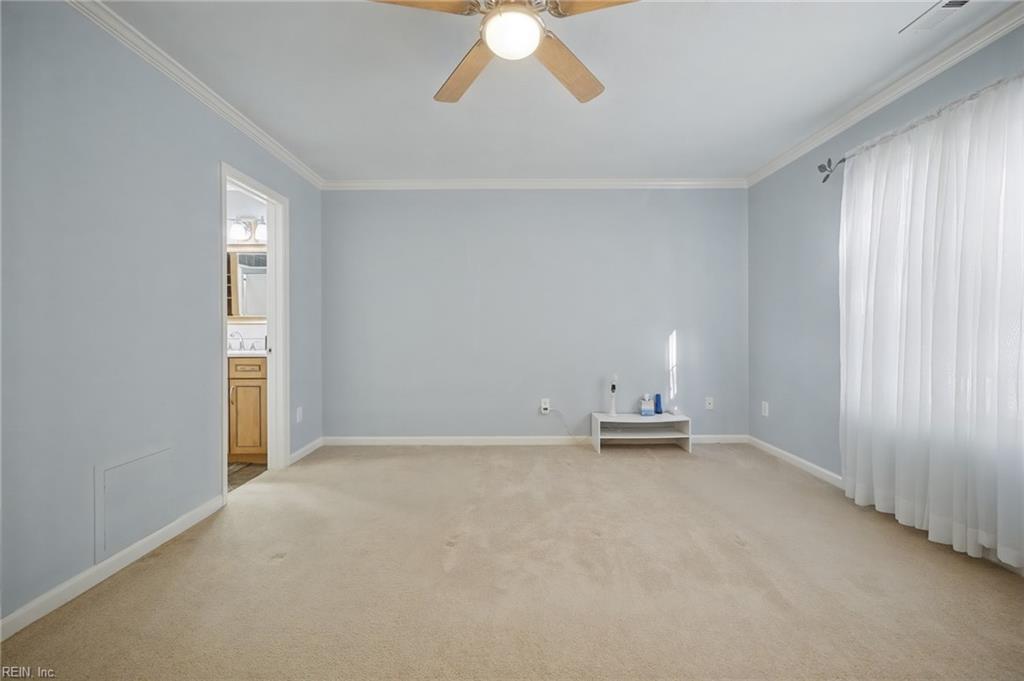 559 Suburban Pw Property Photo 29