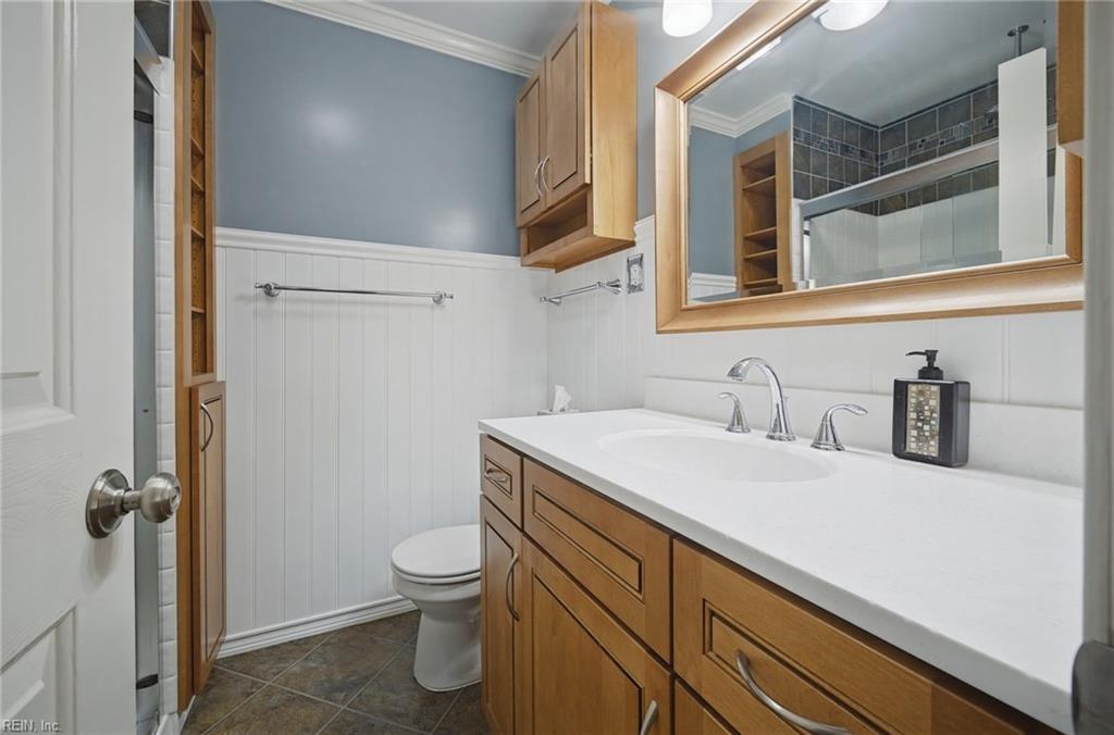 559 Suburban Pw Property Photo 31