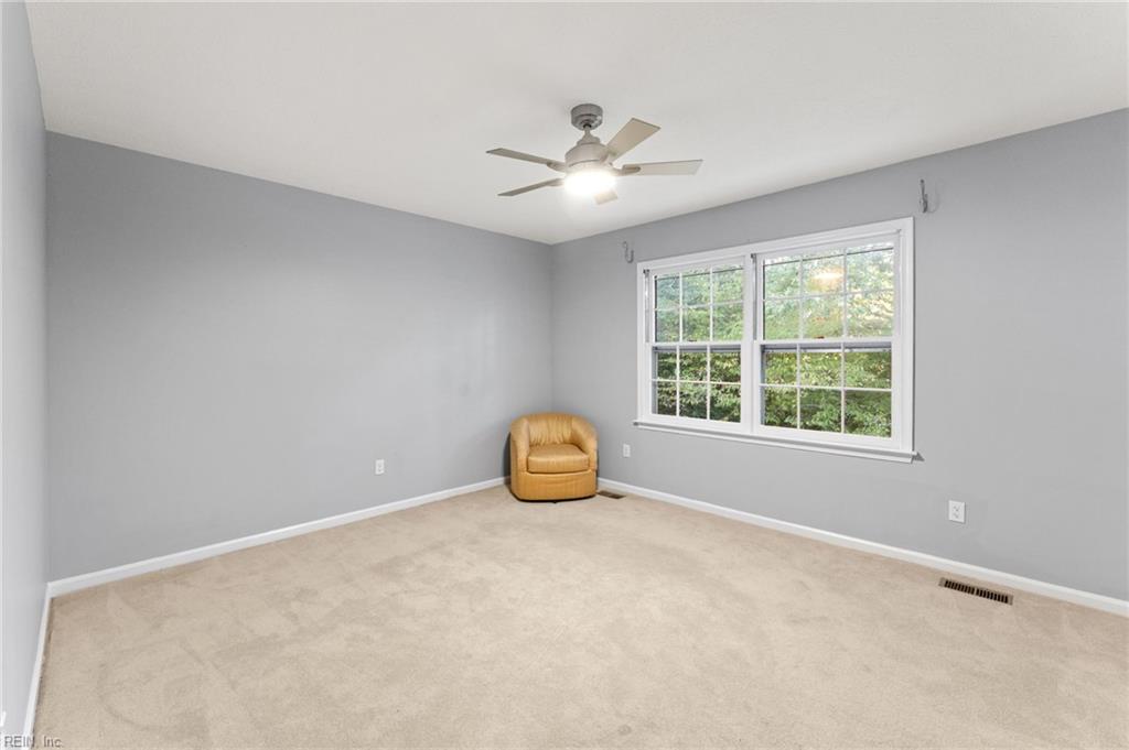 108 Farmstead Pl Property Photo 26