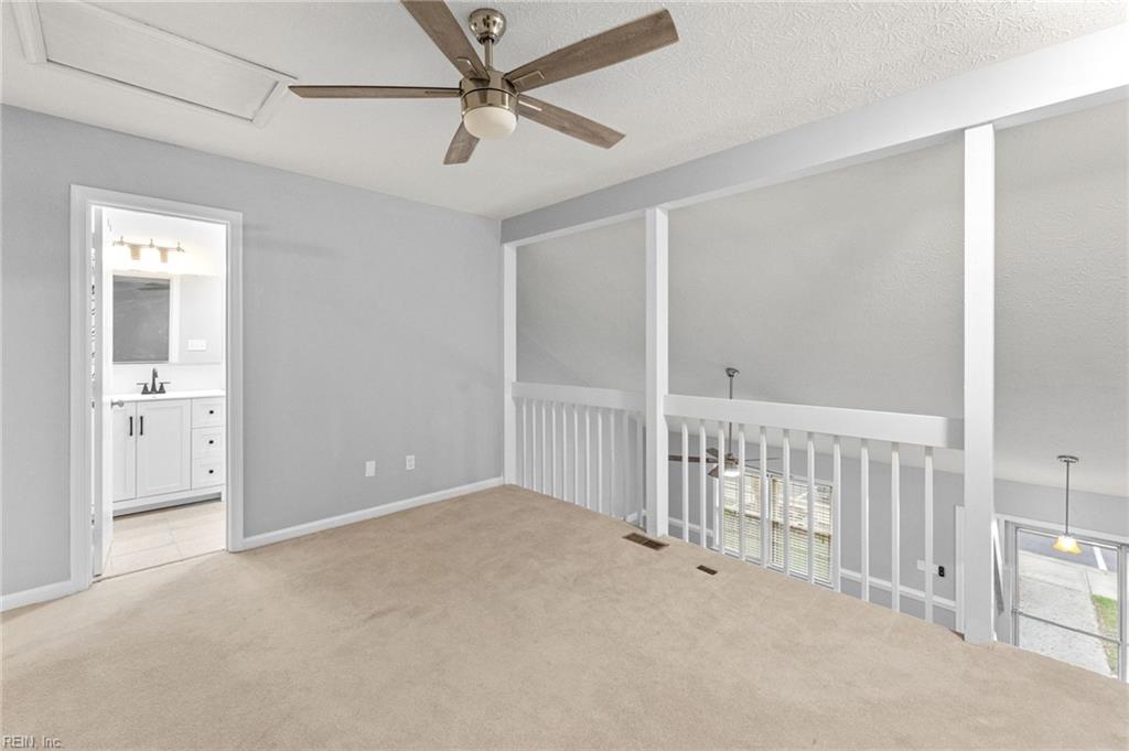 108 Farmstead Pl Property Photo 28