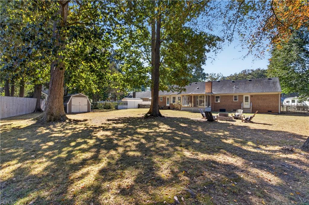 405 Bridle Ct Property Photo 37