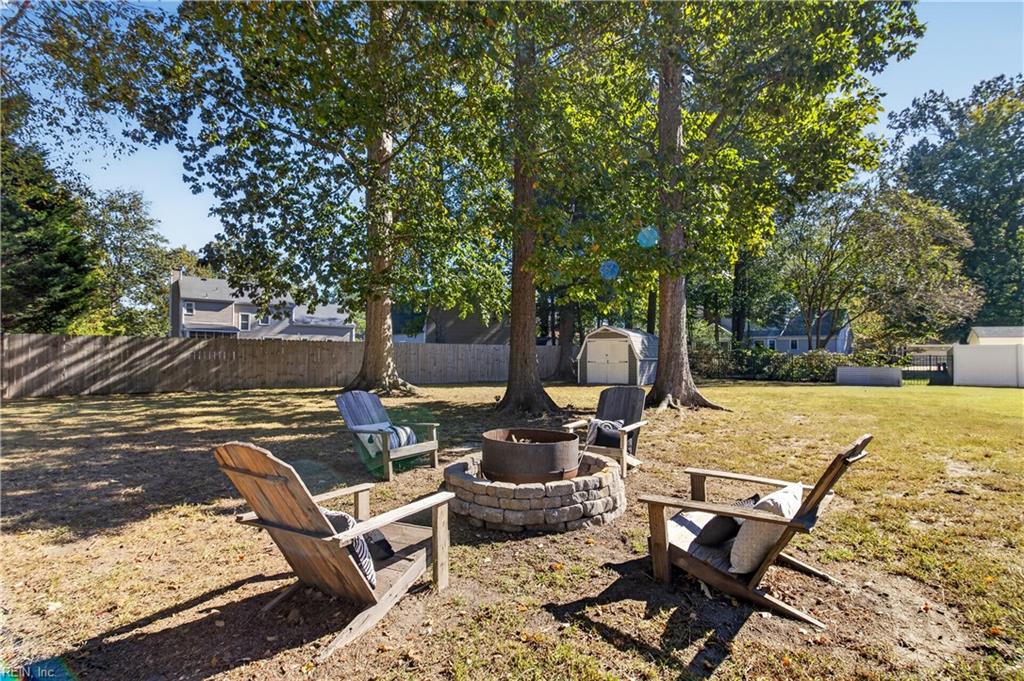 405 Bridle Ct Property Photo 39