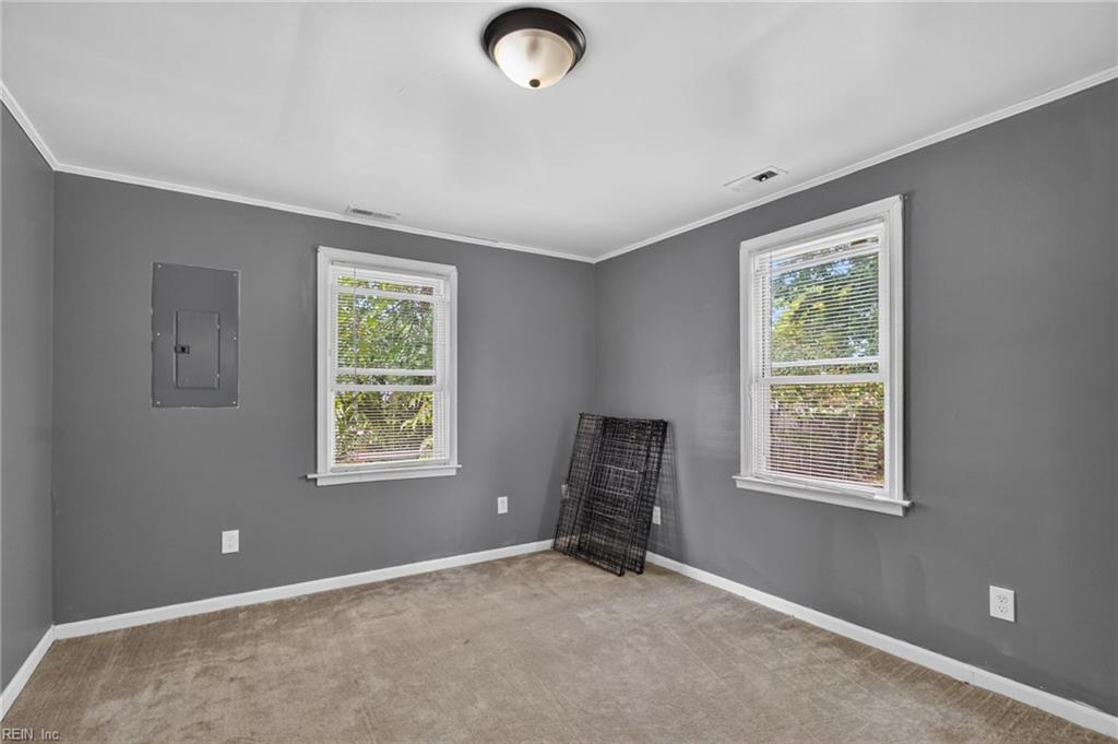 805 Paul St Property Photo 13