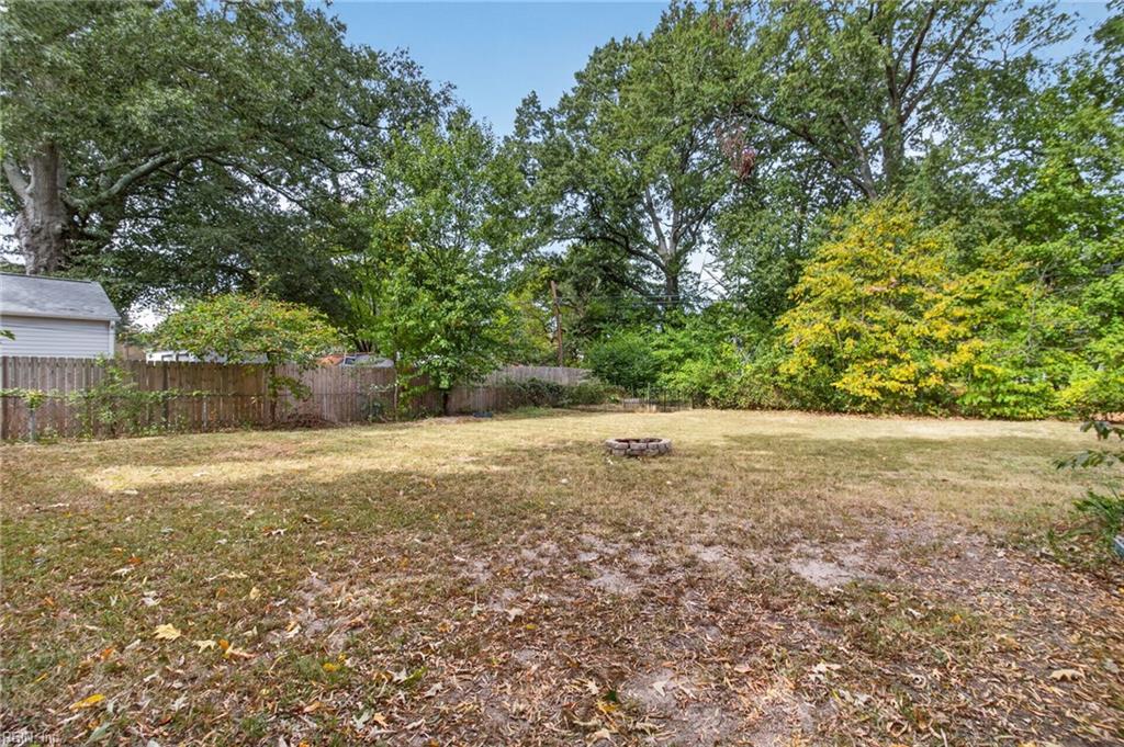 805 Paul St Property Photo 18