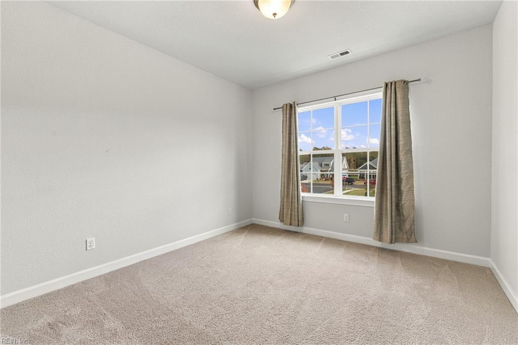2227 Sanibel Ln Property Photo 28