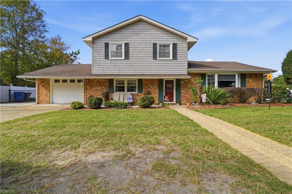 2229 Admiral Cir Property Photo 1