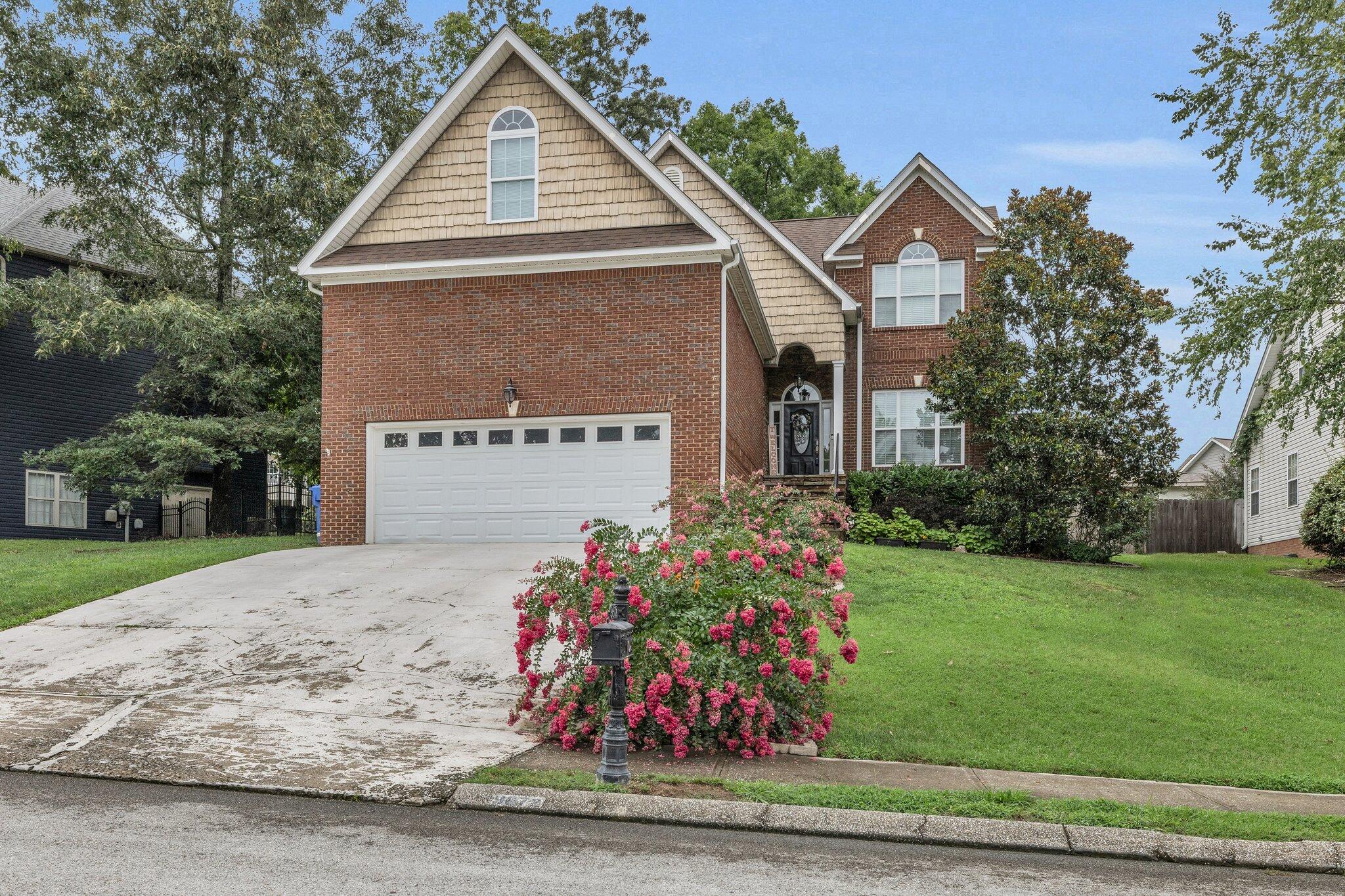 9672 Wiltshire Drive Property Photo 1