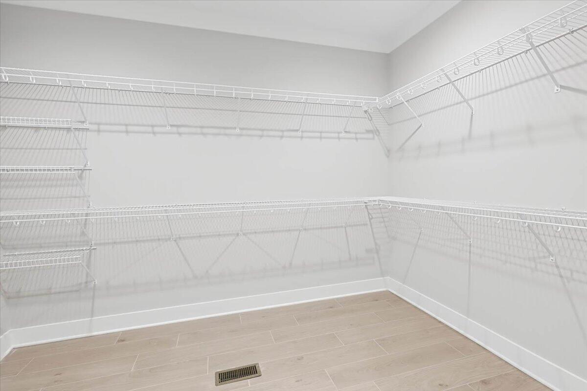 9892 Trestle Circle Property Photo 24