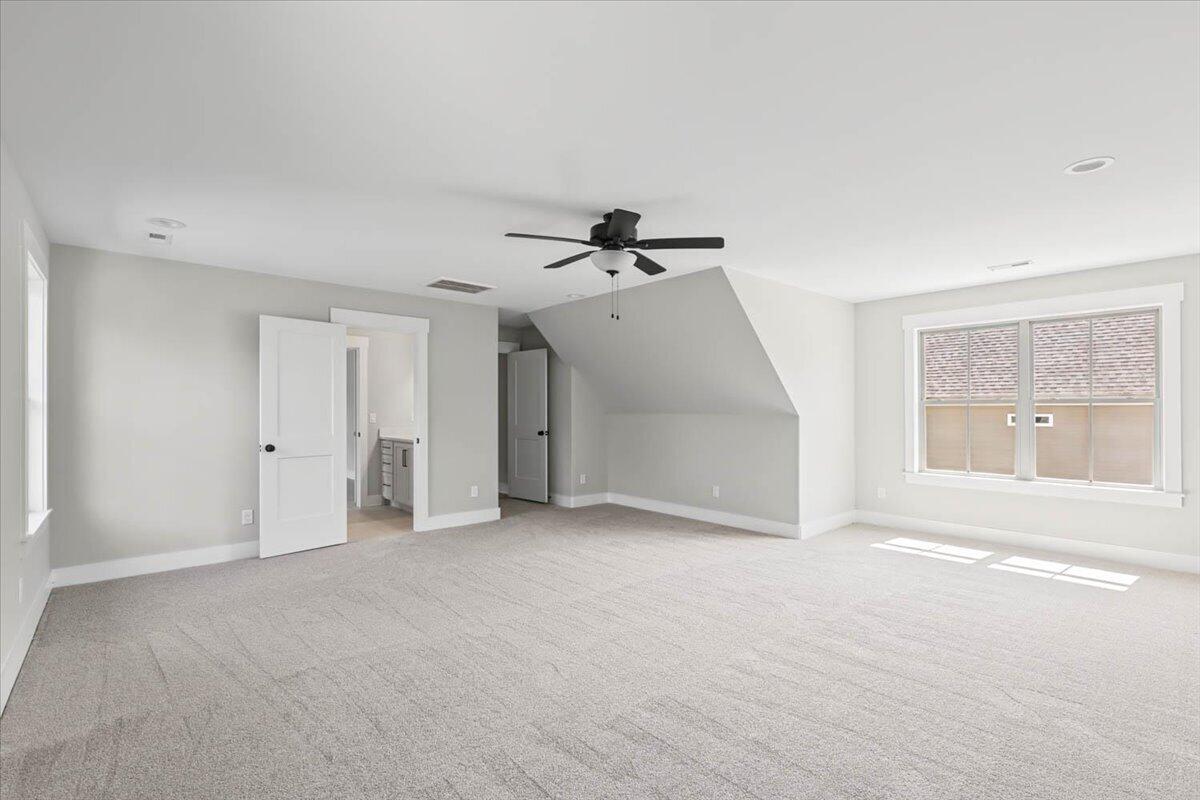 9892 Trestle Circle Property Photo 25