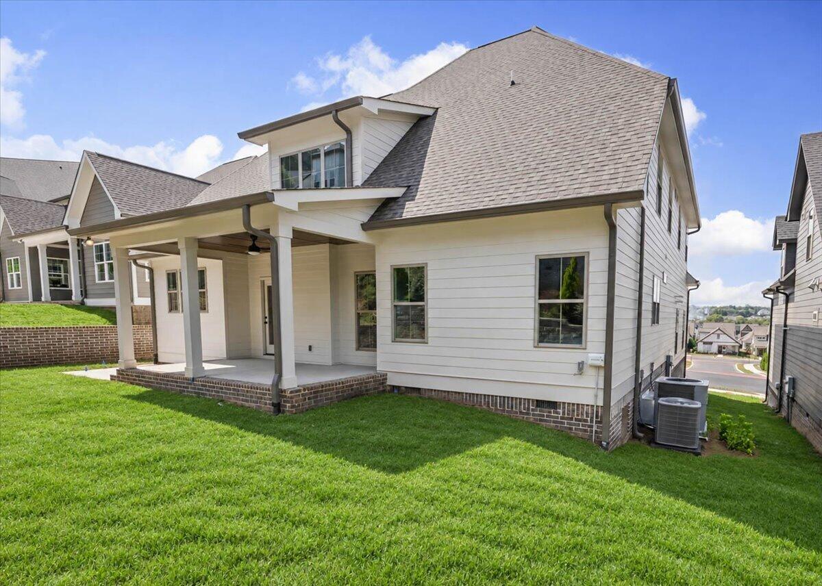 9892 Trestle Circle Property Photo 34