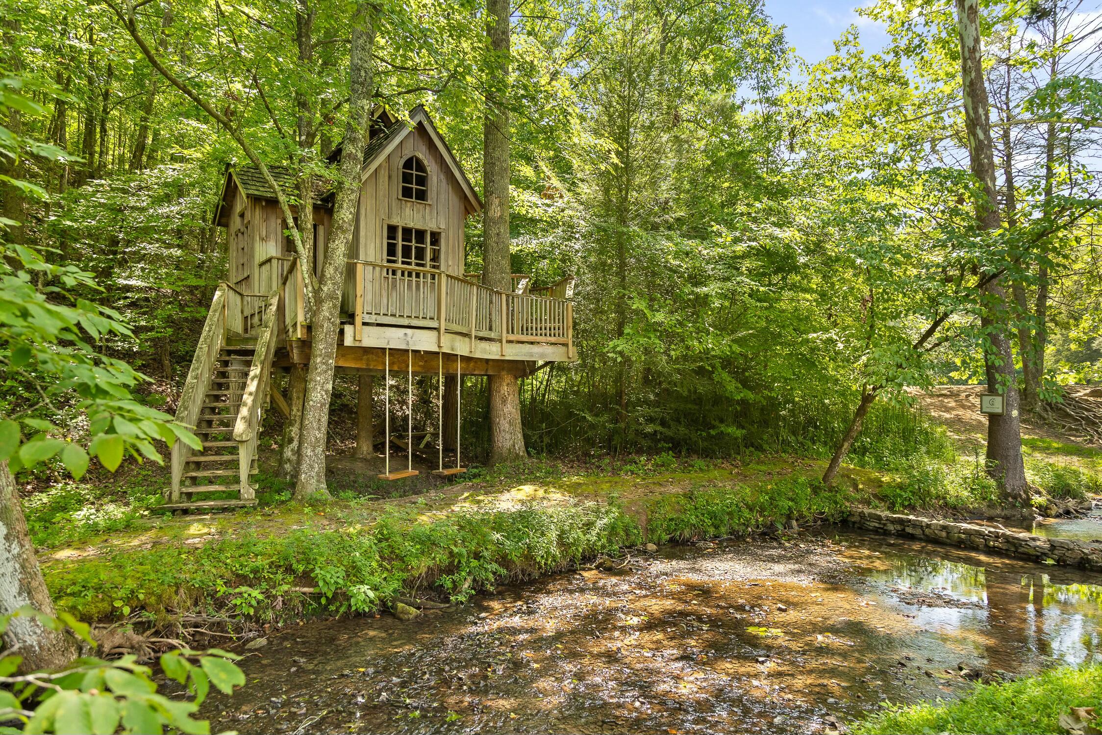 0 Cloudland Trace Property Photo 20