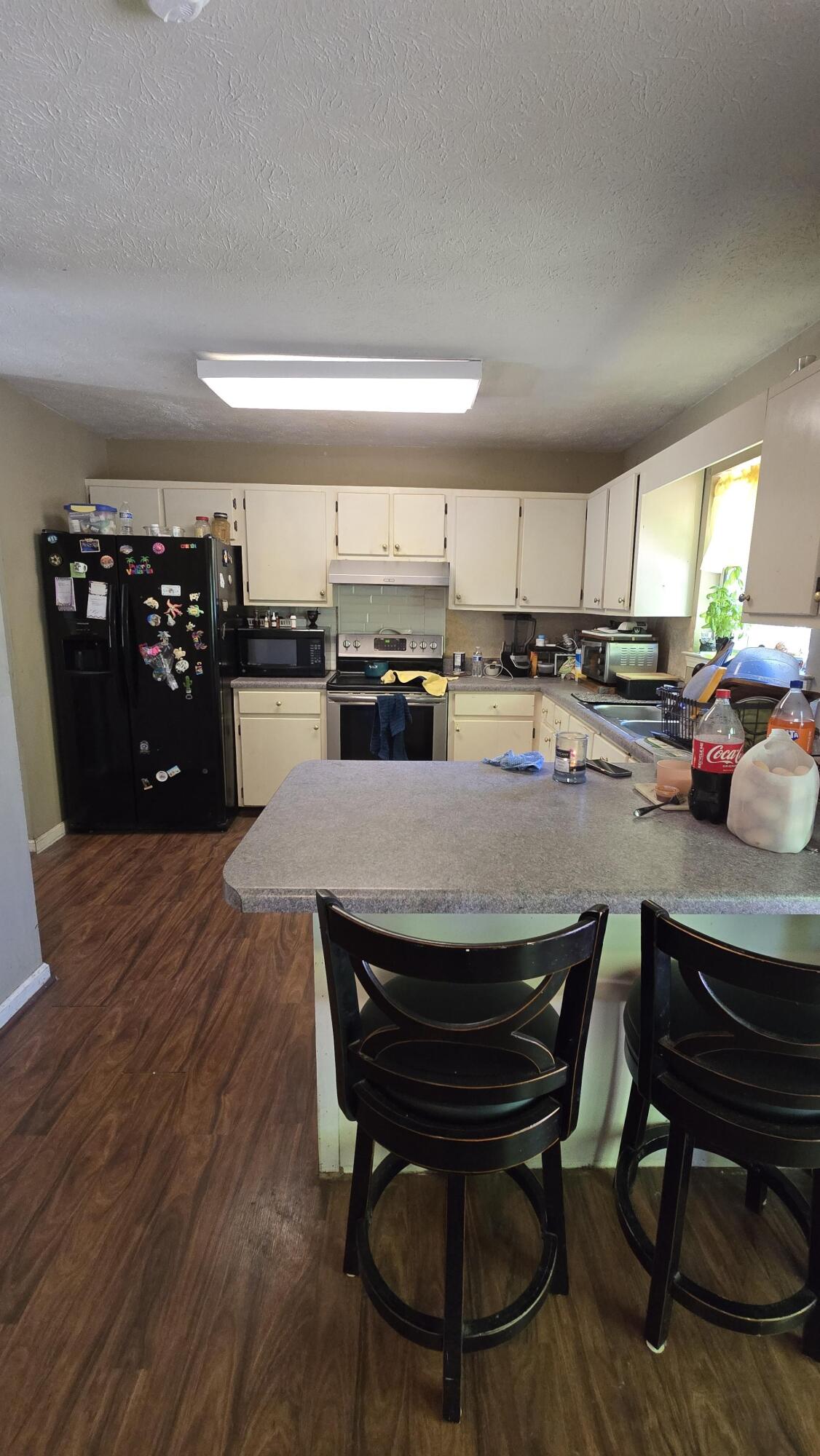 2437 S Riverbend Road Property Photo 6