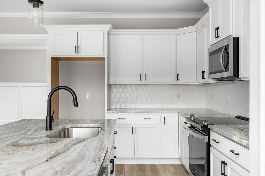 8852 Knolling Loop Property Photo 8