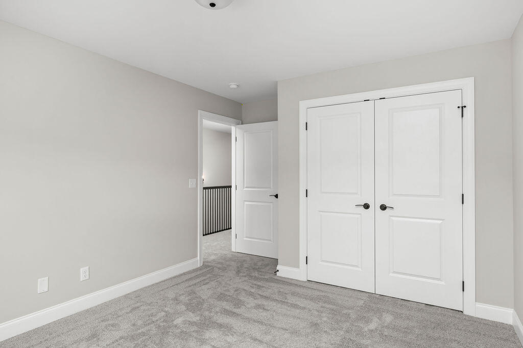 8852 Knolling Loop Property Photo 19