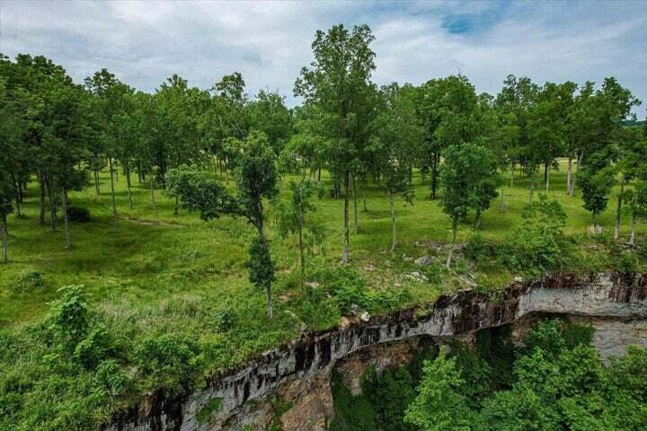 640 River Bluffs Drive Property Photo 10