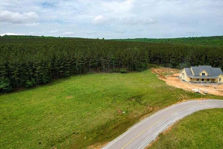 640 River Bluffs Drive Property Photo 23