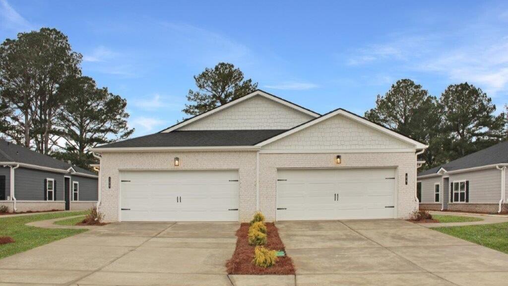 94 Arlington Drive Property Photo 1
