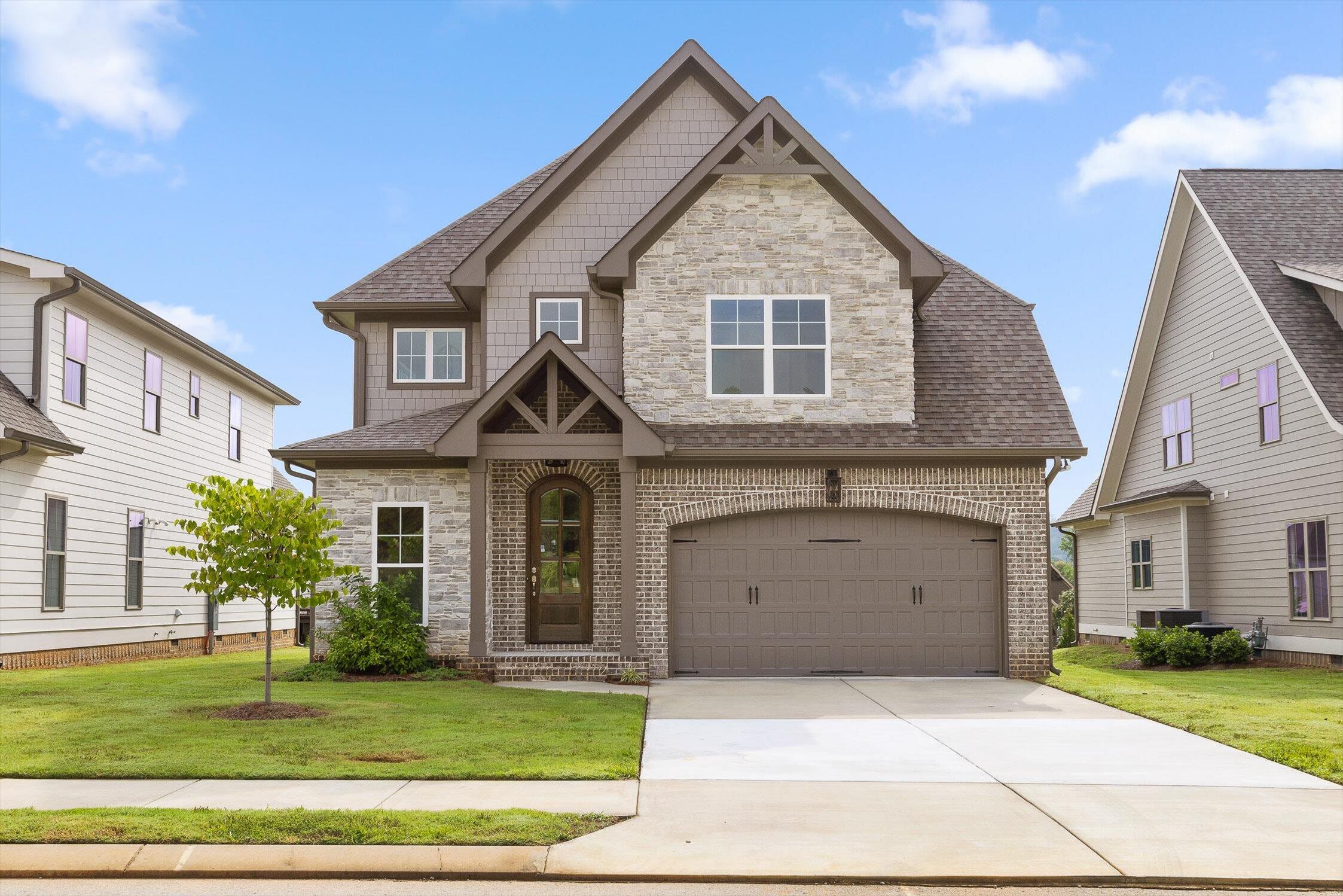 3167 Grassland Circle Property Photo 3