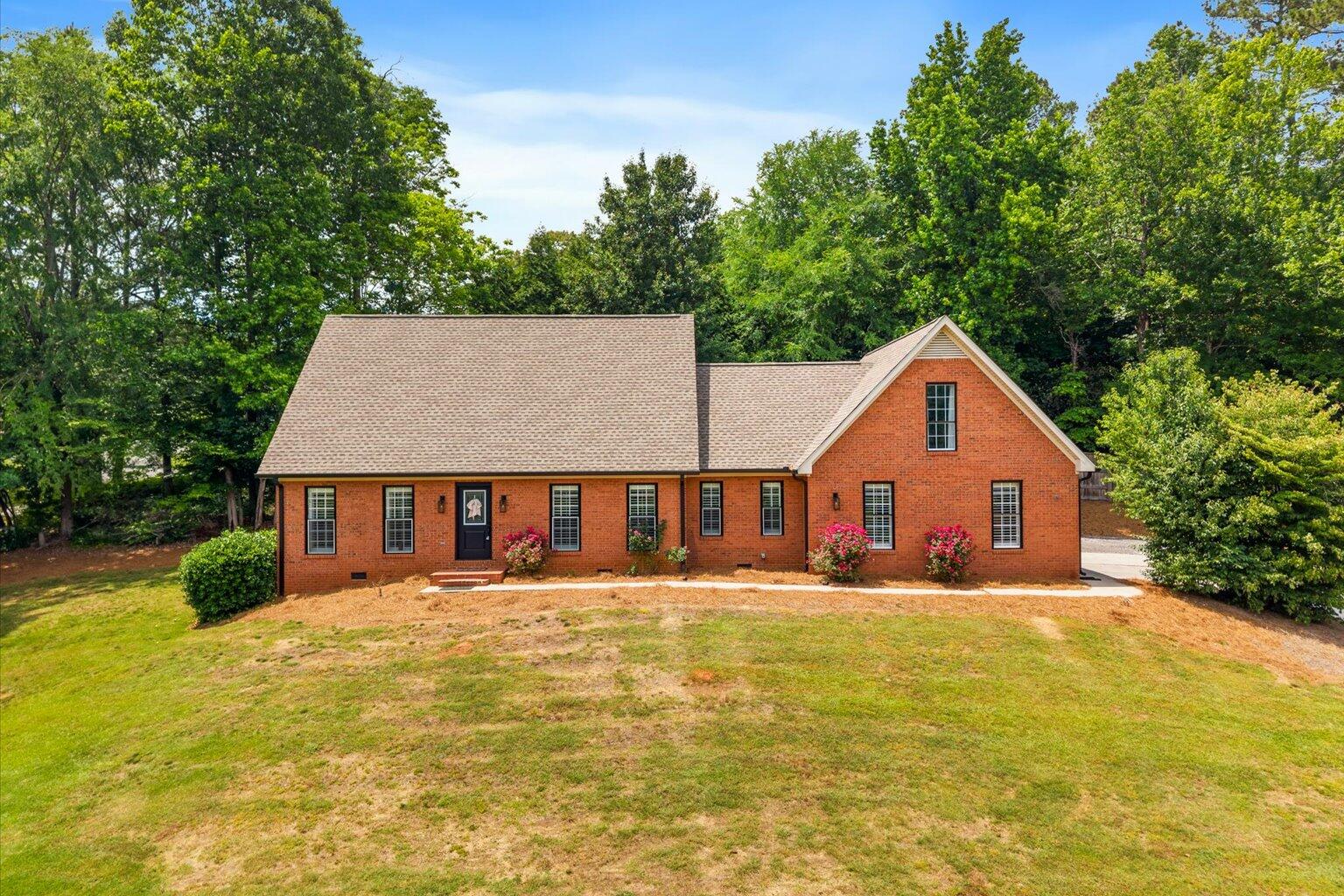 2654 Foxmore Circle Property Photo 1