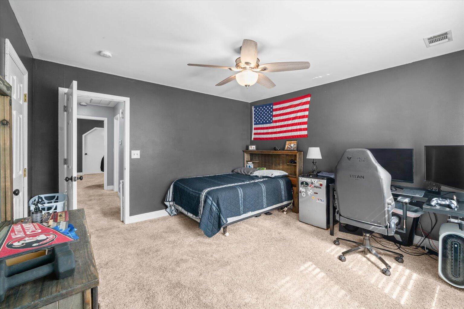 2654 Foxmore Circle Property Photo 28