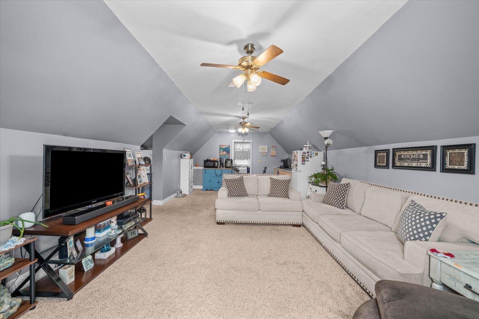 2654 Foxmore Circle Property Photo 33