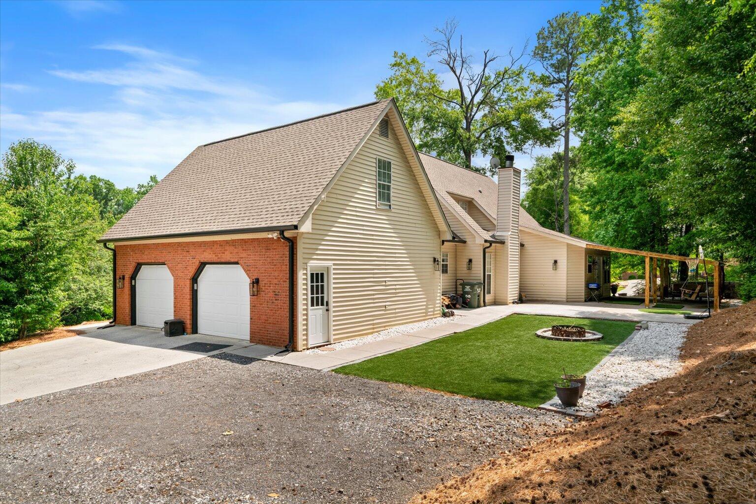 2654 Foxmore Circle Property Photo 44