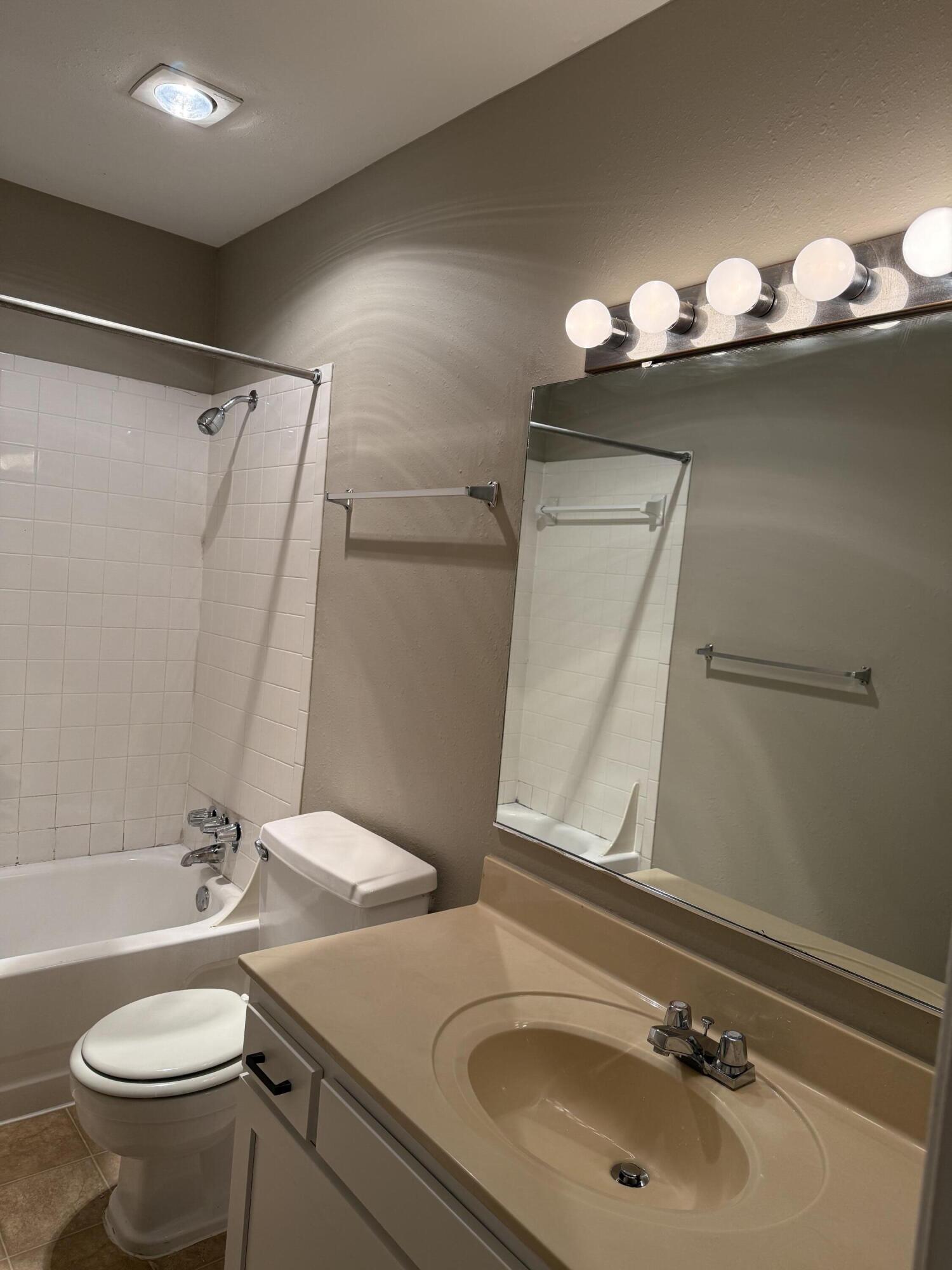 900 Mountain Creek Road Property Photo 13