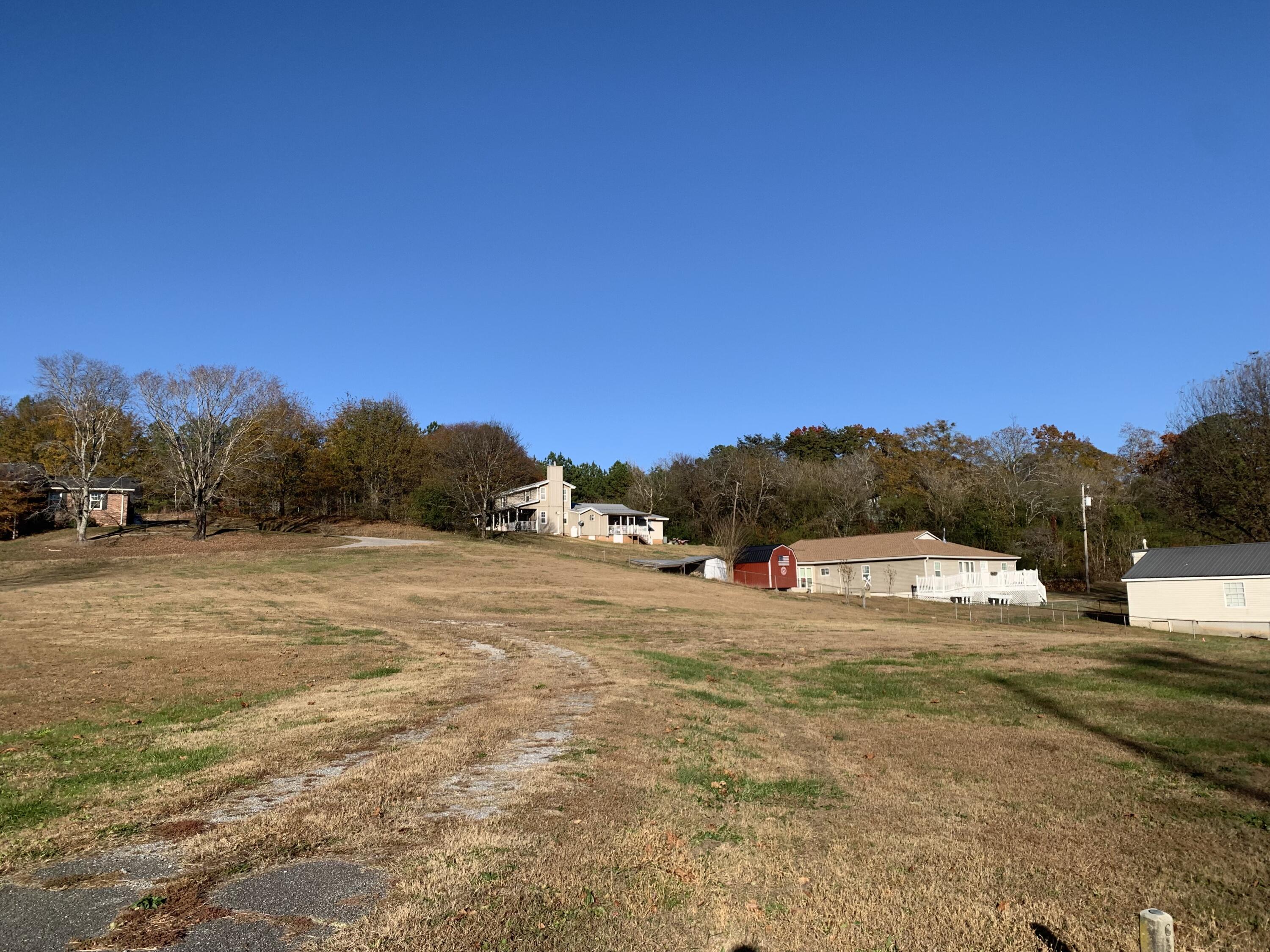 2 Skyline Heights Property Photo 6