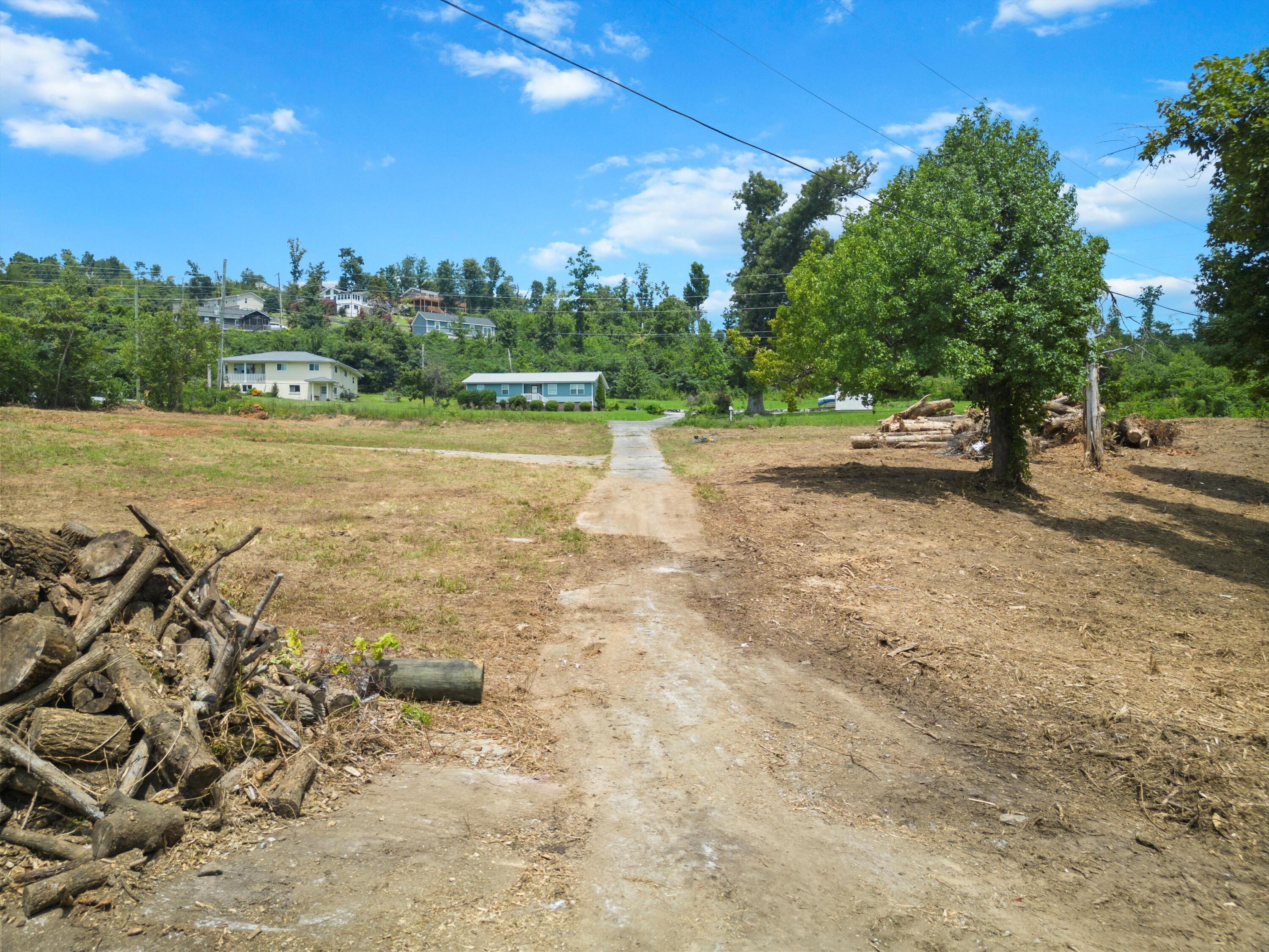 8016 Standifer Gap Road Property Photo 10
